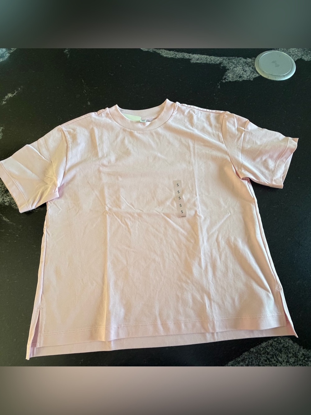 AIRism T-Shirt Short Sleeve Pink Size Medium NWT